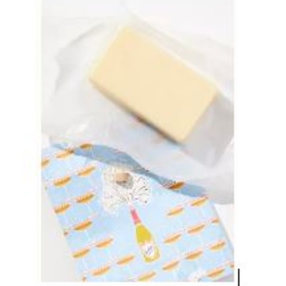 George & Viv Holiday Bar Soap - Champagne Bottle (Bubbly) from Anthropologie New - Picture 1 of 5